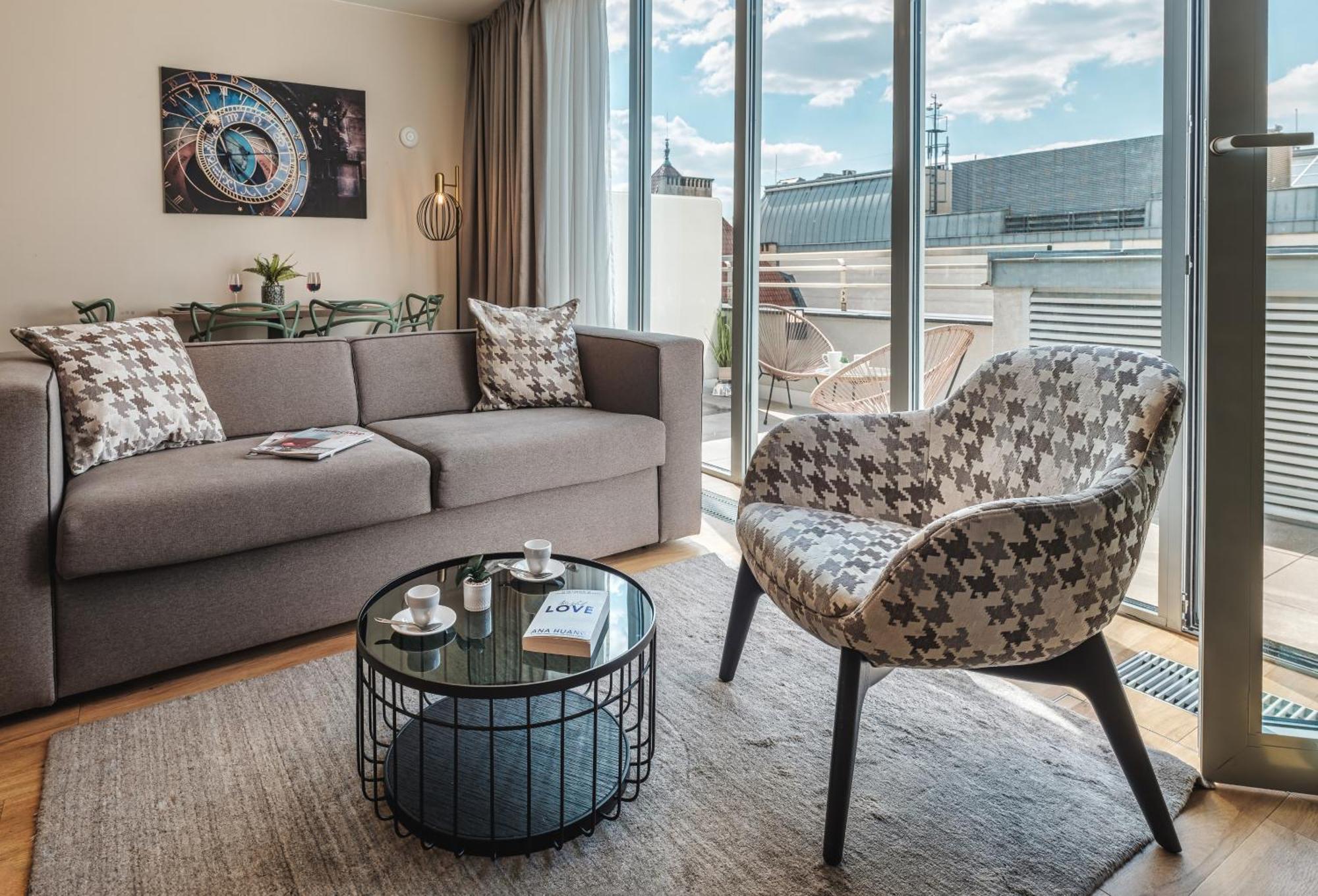 Vn17 Rooftop Suites By Adrez Prága Kültér fotó